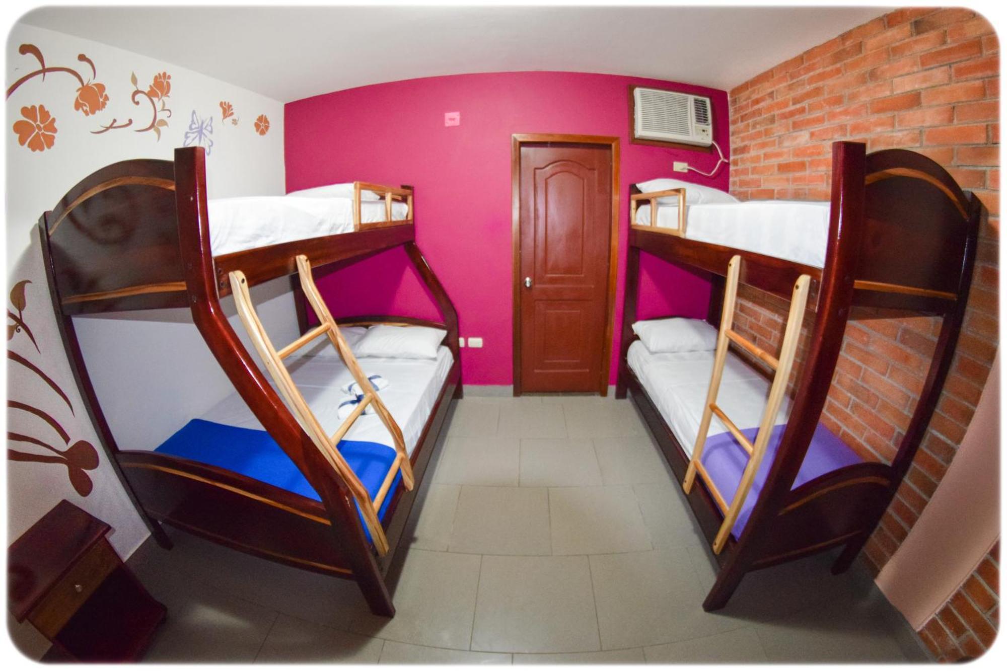 Hotel Olympus Montanita Bilik gambar