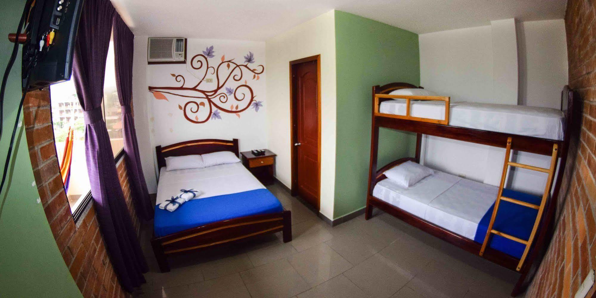 Hotel Olympus Montanita Luaran gambar