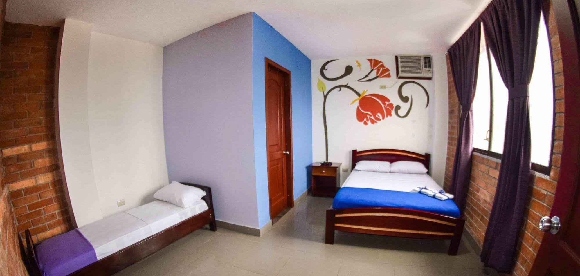 Hotel Olympus Montanita Luaran gambar